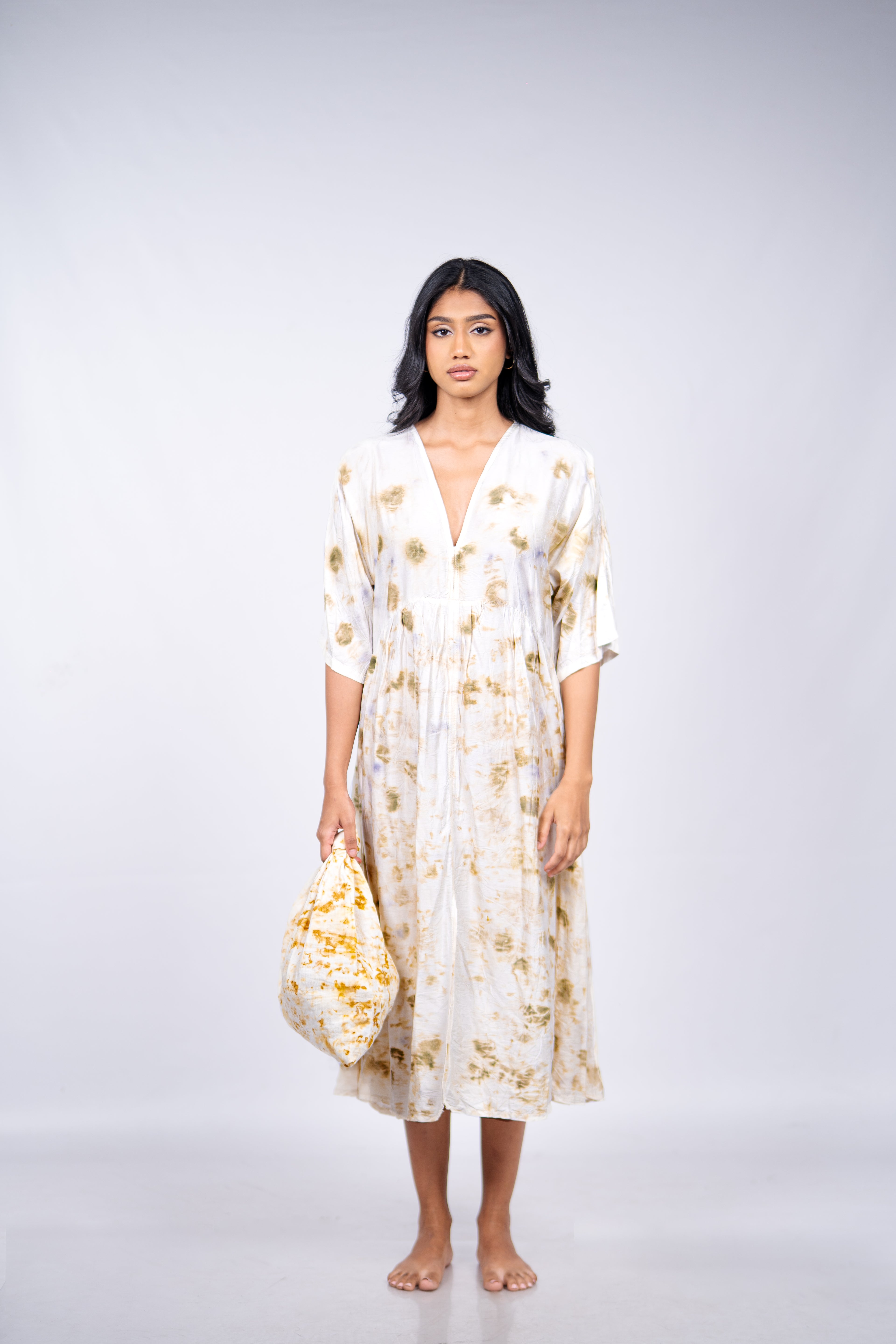 V-neck comfort dress