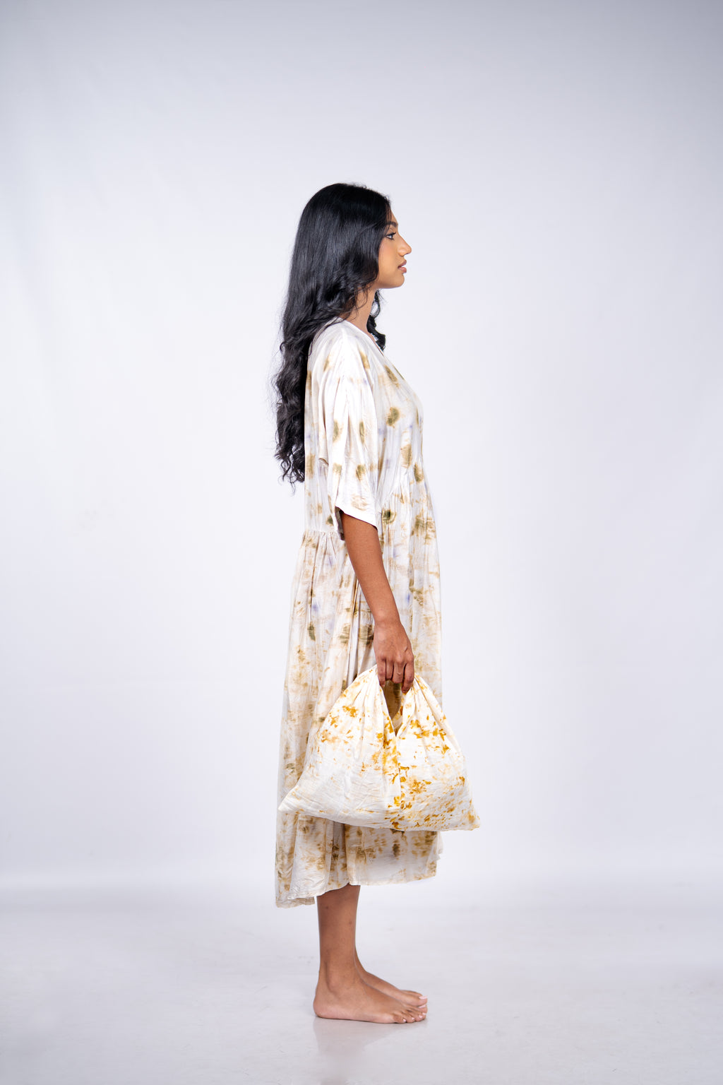 V-neck comfort dress