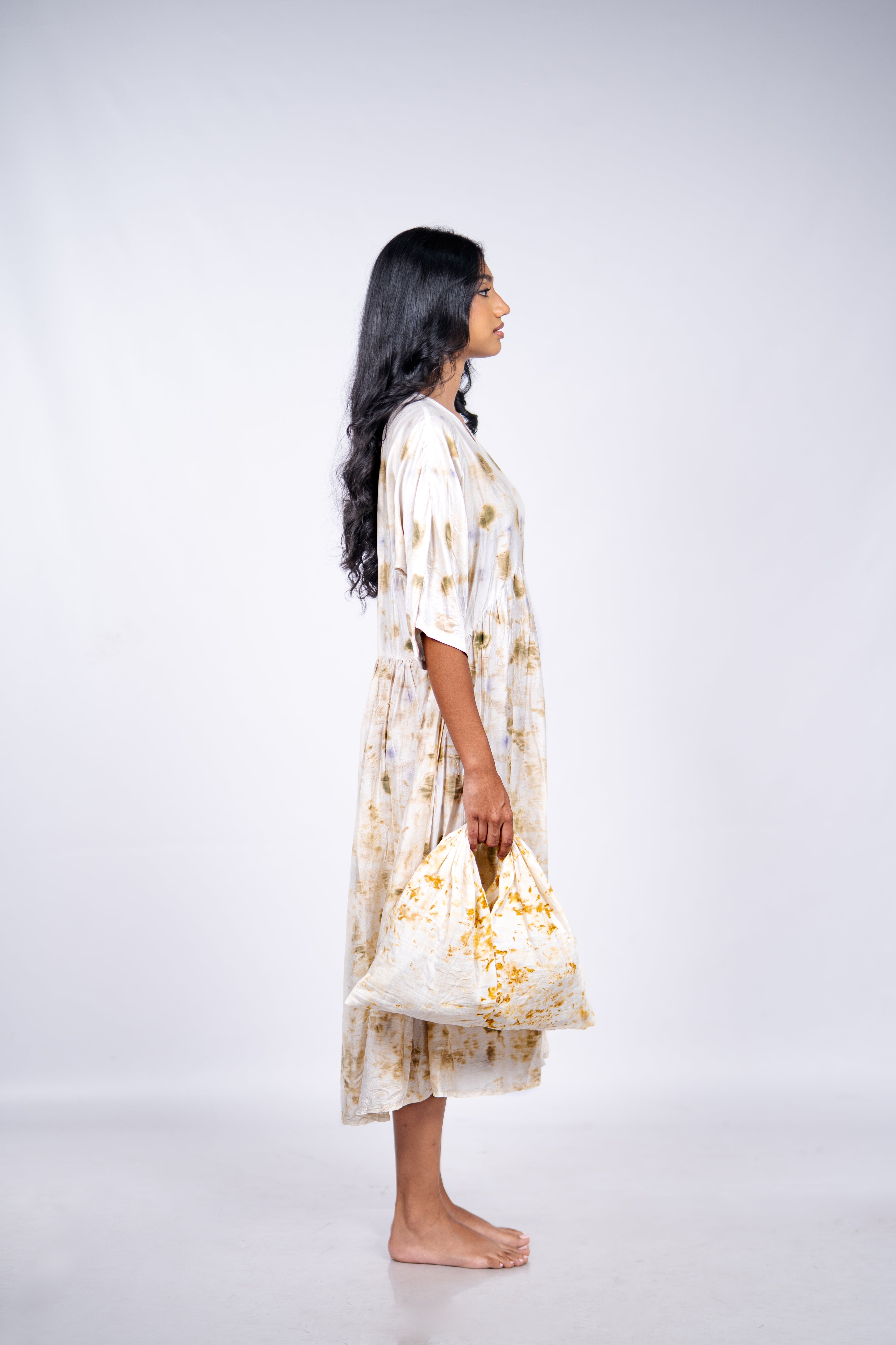 V-neck comfort dress