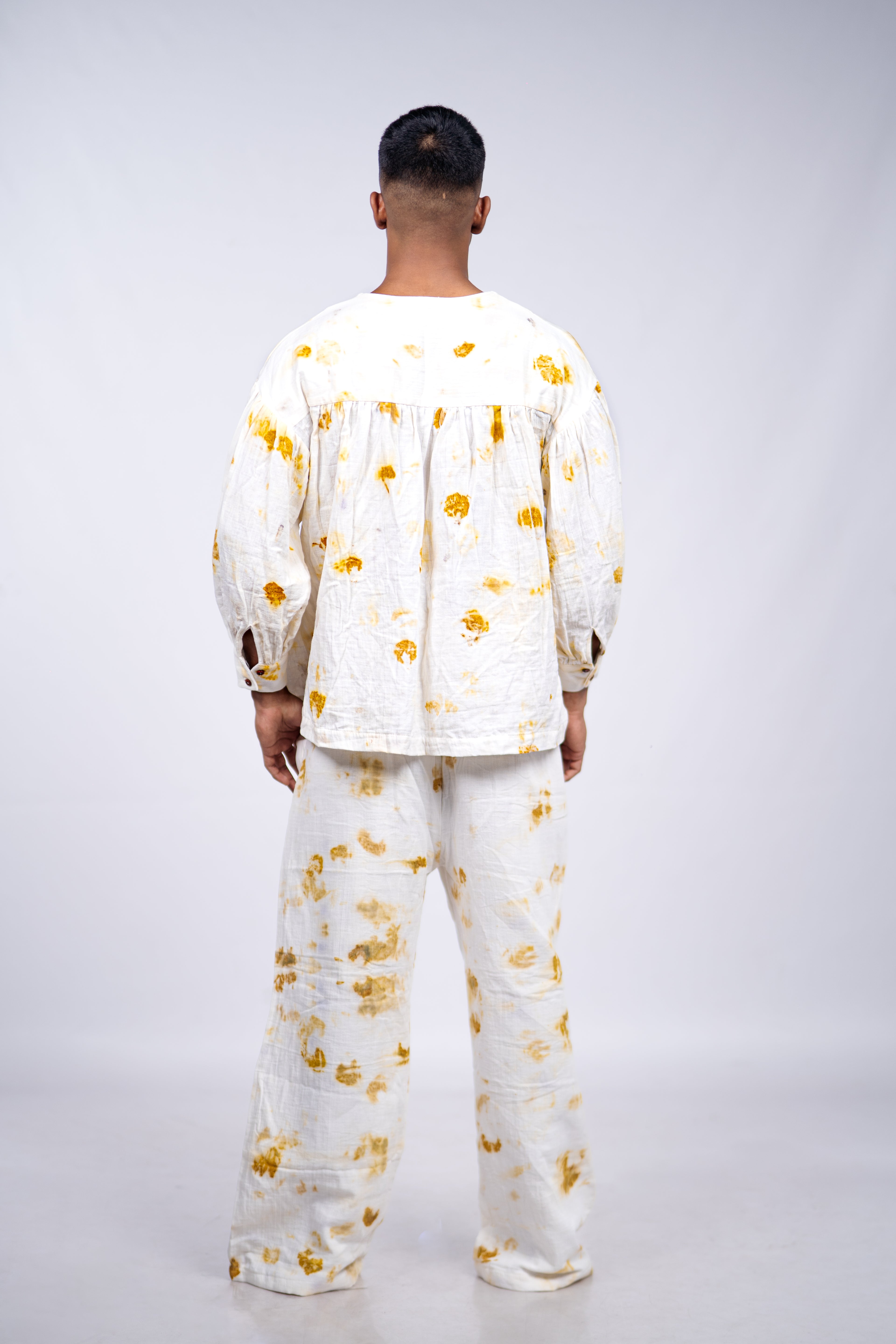 Bloom V-neck comfort shirt